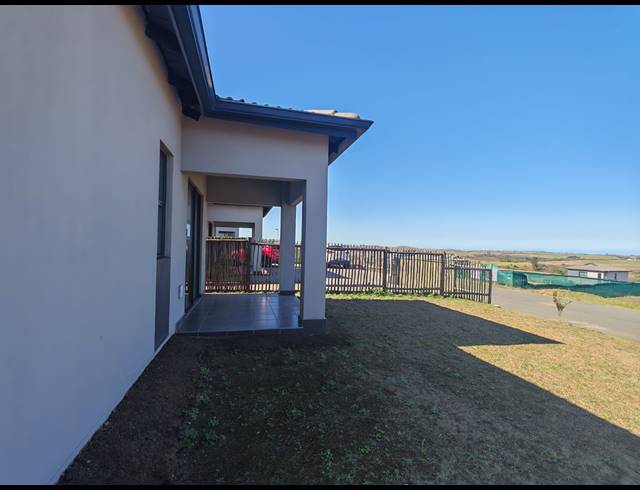 2 BEDROOM FREEHOLD FOR SALE IN SHAKASKRAAL